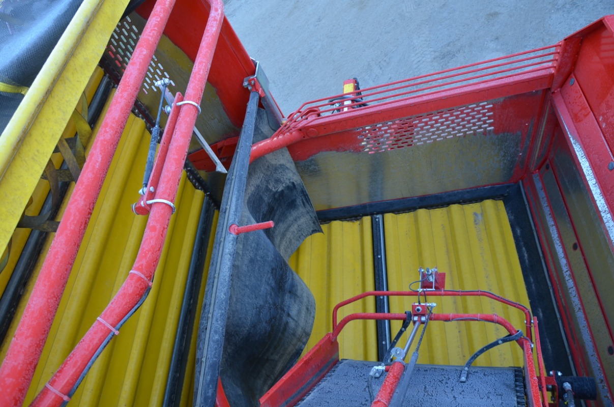  SE 75-55 SB - detail