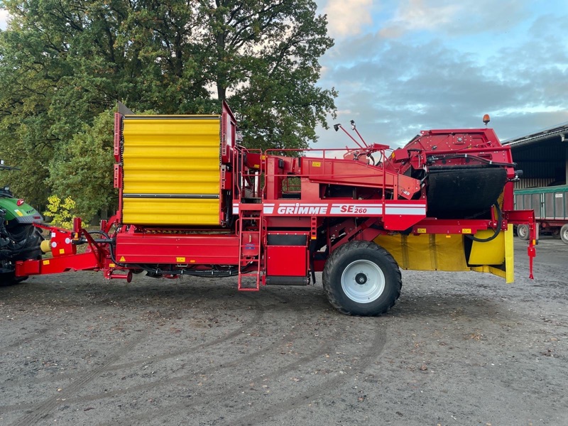 GRIMME SE 260 UB - left