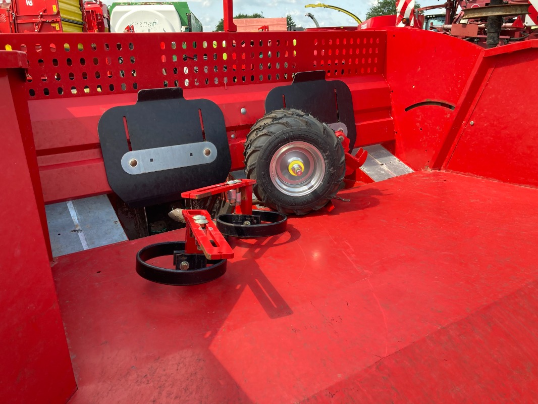 GRIMME GL 32B - detail
