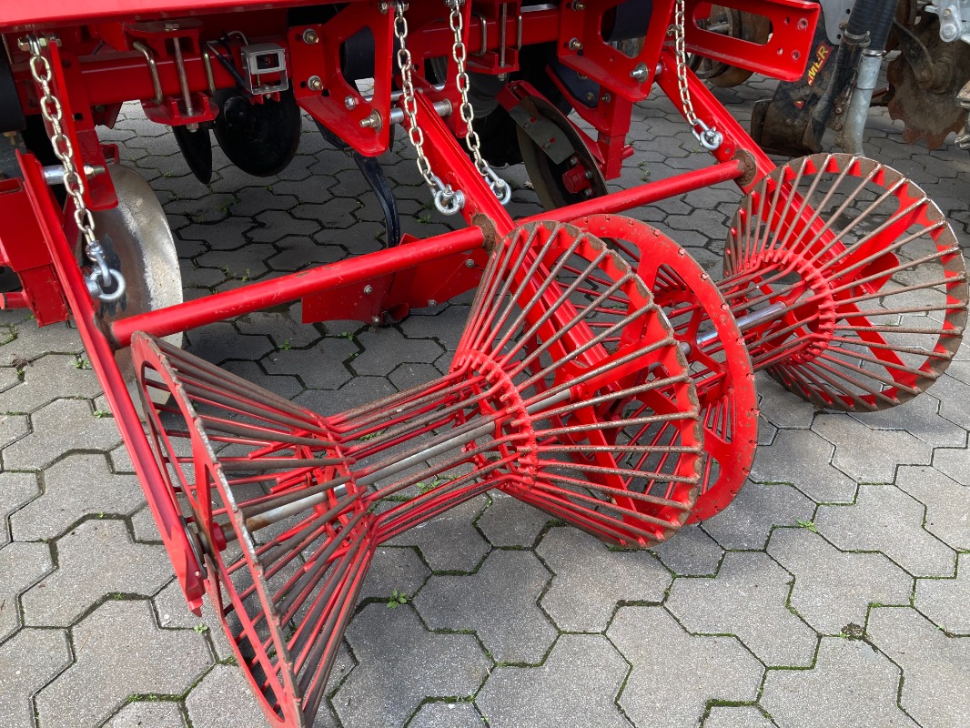 GRIMME GL 32B - detail