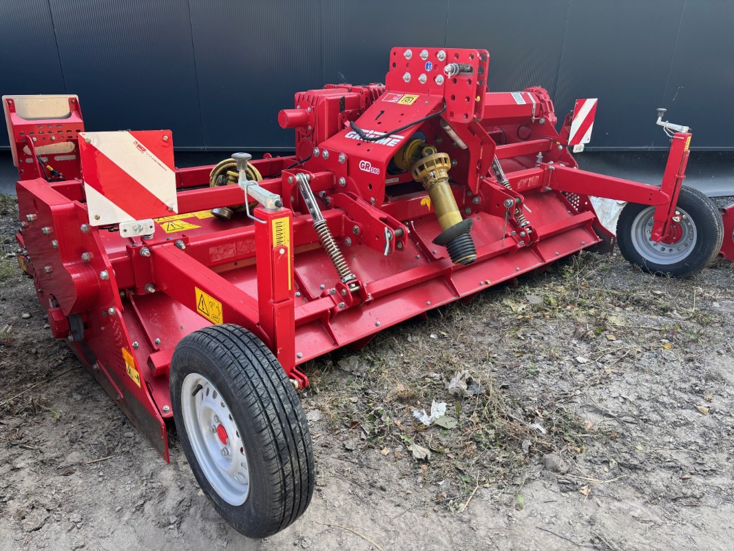 GRIMME GR 300 - machinePlate