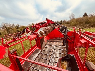 Holmer T4-30 - detail