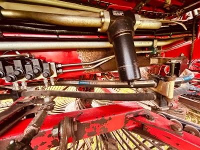 Holmer T4-30 - detail