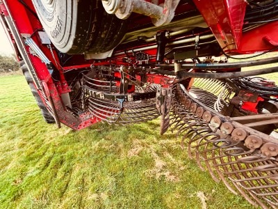 Holmer T4-30 - detail