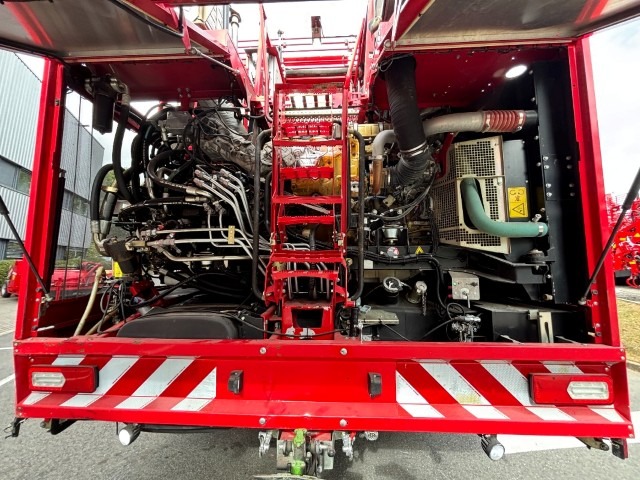 Holmer T4-40 - detail