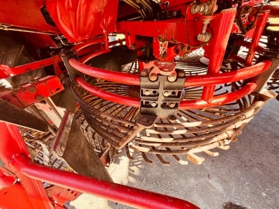 GRIMME REXOR 6200 - detail
