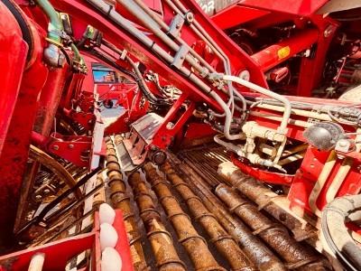 GRIMME REXOR 6200 - detail