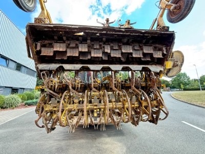 Ropa PANTHER 2 - detail