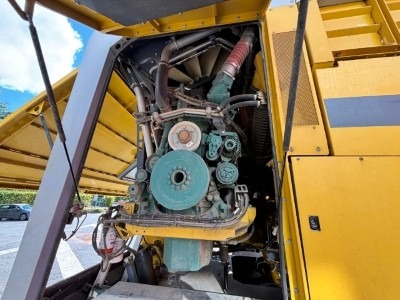 Ropa PANTHER 2 - detail