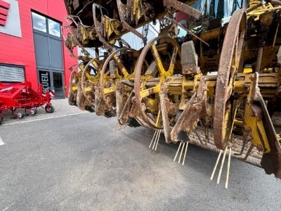 Ropa PANTHER 2 - detail