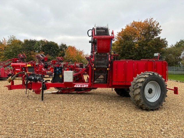 ASA-Lift ASA-Lift TK1000E Single Row Trailed Cabbage Harvester - detail