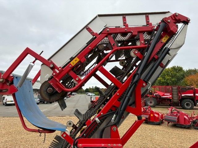 ASA-Lift ASA-Lift TK1000E Single Row Trailed Cabbage Harvester - detail