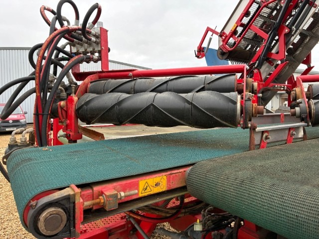 ASA-Lift ASA-Lift TK1000E Single Row Trailed Cabbage Harvester - detail