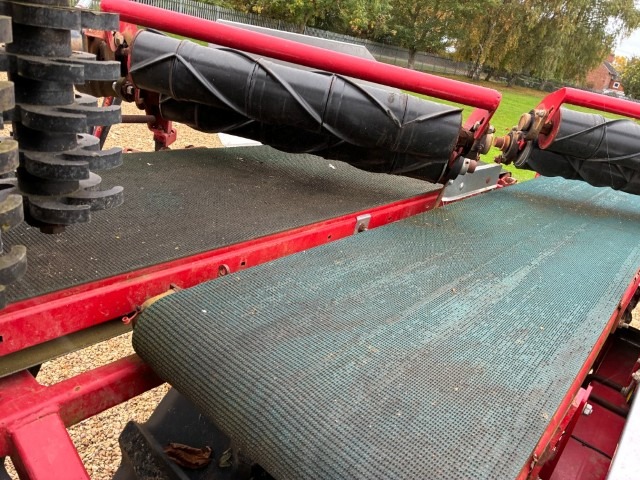 ASA-Lift ASA-Lift TK1000E Single Row Trailed Cabbage Harvester - detail