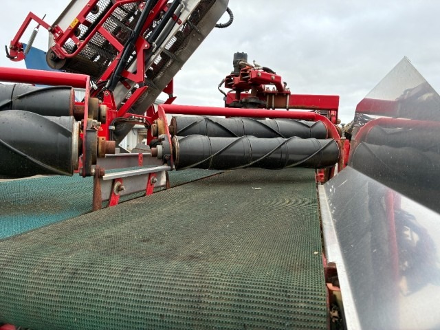 ASA-Lift ASA-Lift TK1000E Single Row Trailed Cabbage Harvester - detail