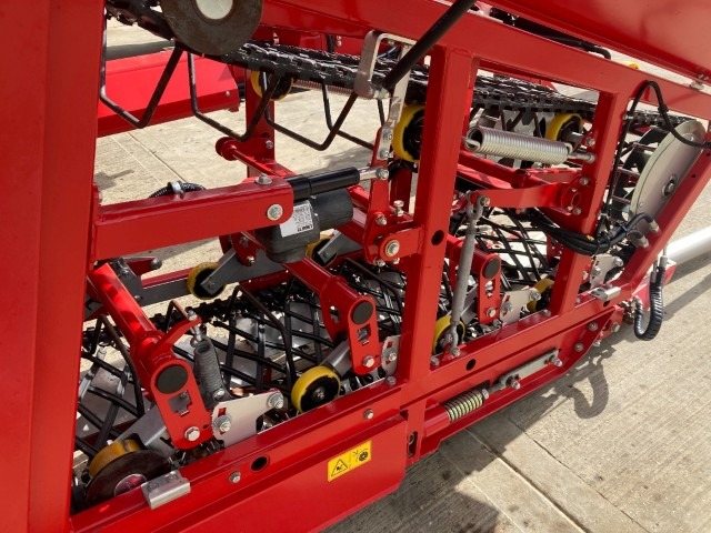 ASA-Lift ASA Lift TC1010E Single Row Trailed Cabbage Harvester - detail