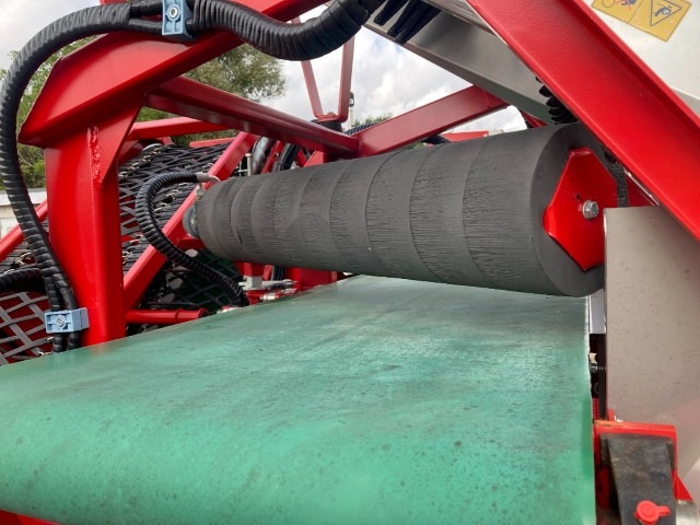 ASA-Lift ASA Lift TC1010E Single Row Trailed Cabbage Harvester - detail