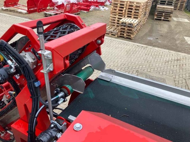ASA-Lift ASA Lift TC1010E Single Row Trailed Cabbage Harvester - detail