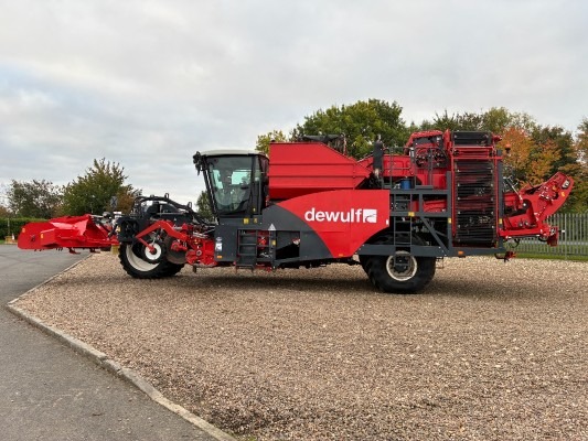 Dewulf / Miedema DeWulf, RA3060, 2 Row, Self-Propelled Potato Harvester - detail