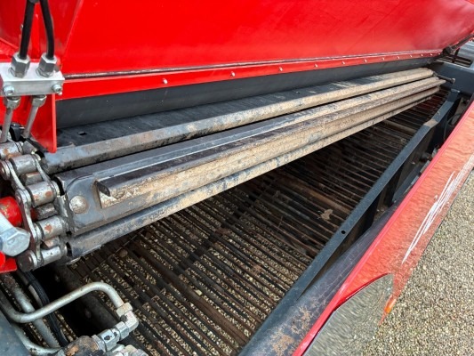 Dewulf / Miedema DeWulf, RA3060, 2 Row, Self-Propelled Potato Harvester - detail