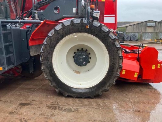 Dewulf / Miedema DeWulf, RA3060, 2 Row, Self-Propelled Potato Harvester - detail