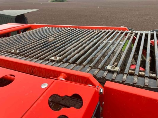 Dewulf / Miedema DeWulf, RA3060, 2 Row, Self-Propelled Potato Harvester - detail