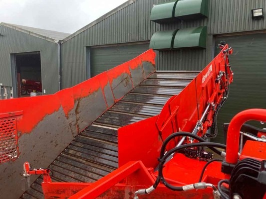 Dewulf / Miedema DeWulf, RA3060, 2 Row, Self-Propelled Potato Harvester - detail