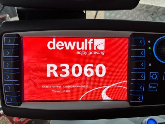 Dewulf / Miedema DeWulf, RA3060, 2 Row, Self-Propelled Potato Harvester - detail