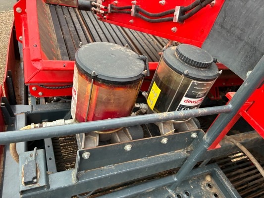 Dewulf / Miedema DeWulf, RA3060, 2 Row, Self-Propelled Potato Harvester - detail