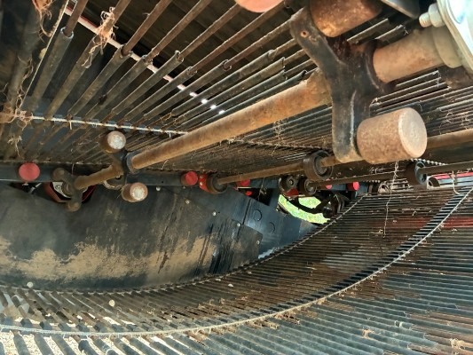 Dewulf / Miedema DeWulf, RA3060, 2 Row, Self-Propelled Potato Harvester - detail