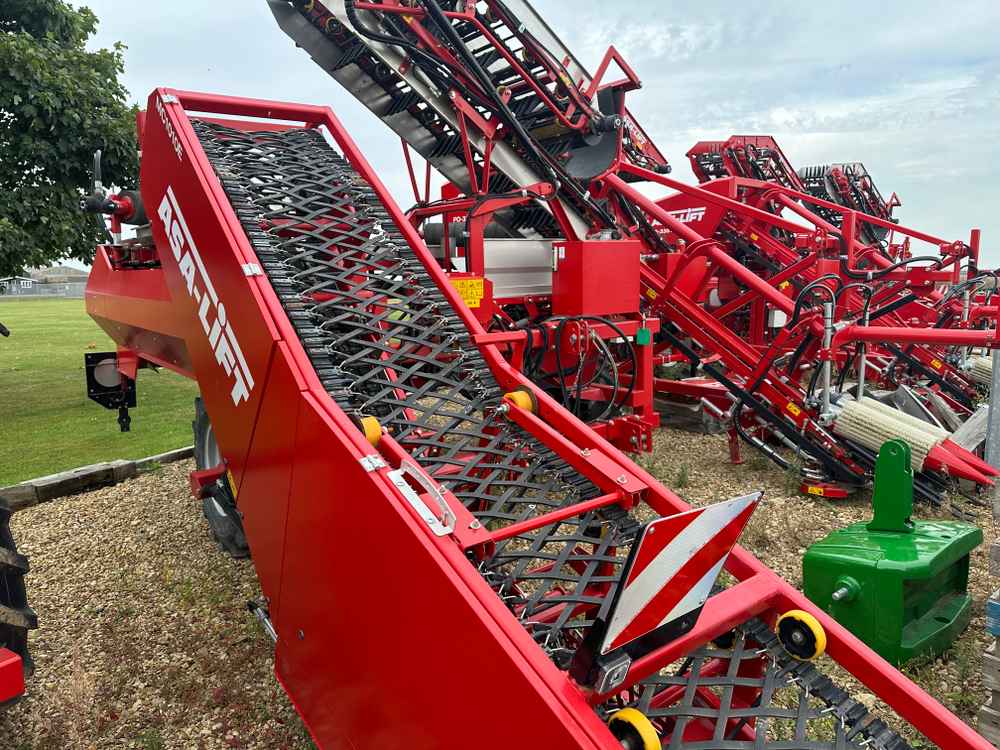 ASA-Lift ASA-Lift MC1010E Single Row Mounted Cabbage Harvester - back