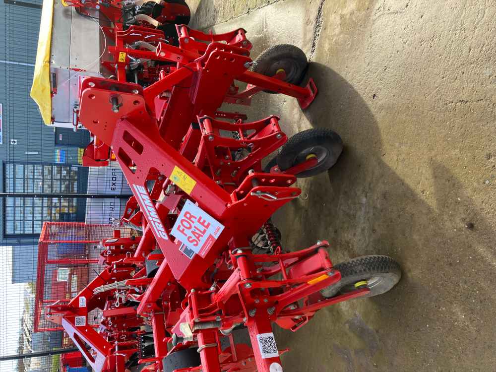 GRIMME Grimme GH2, Weeder, Row Re-Former - overview