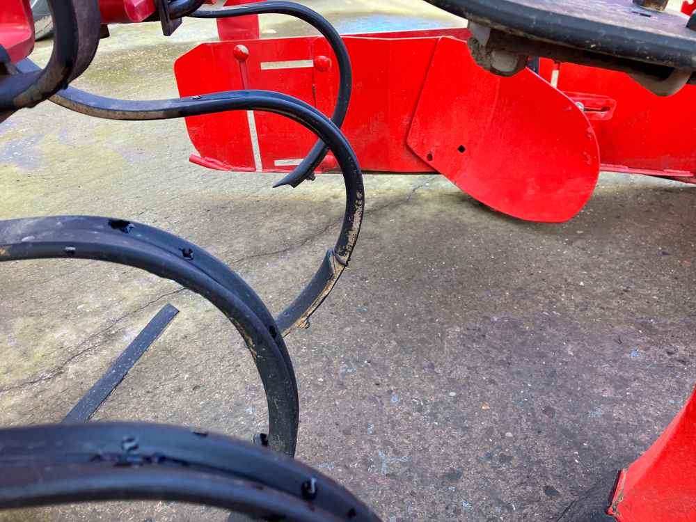 GRIMME Grimme GH2, Weeder, Row Re-Former - detail
