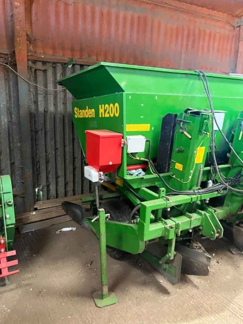 Standen Standen BB2/H200, 2 Row, Mounted, Cup, Potato Planter - detail