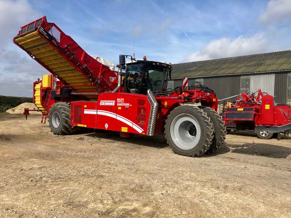 GRIMME Varitron 270 PL TT, 2 Row, Self-Propelled potato Harvester - overview
