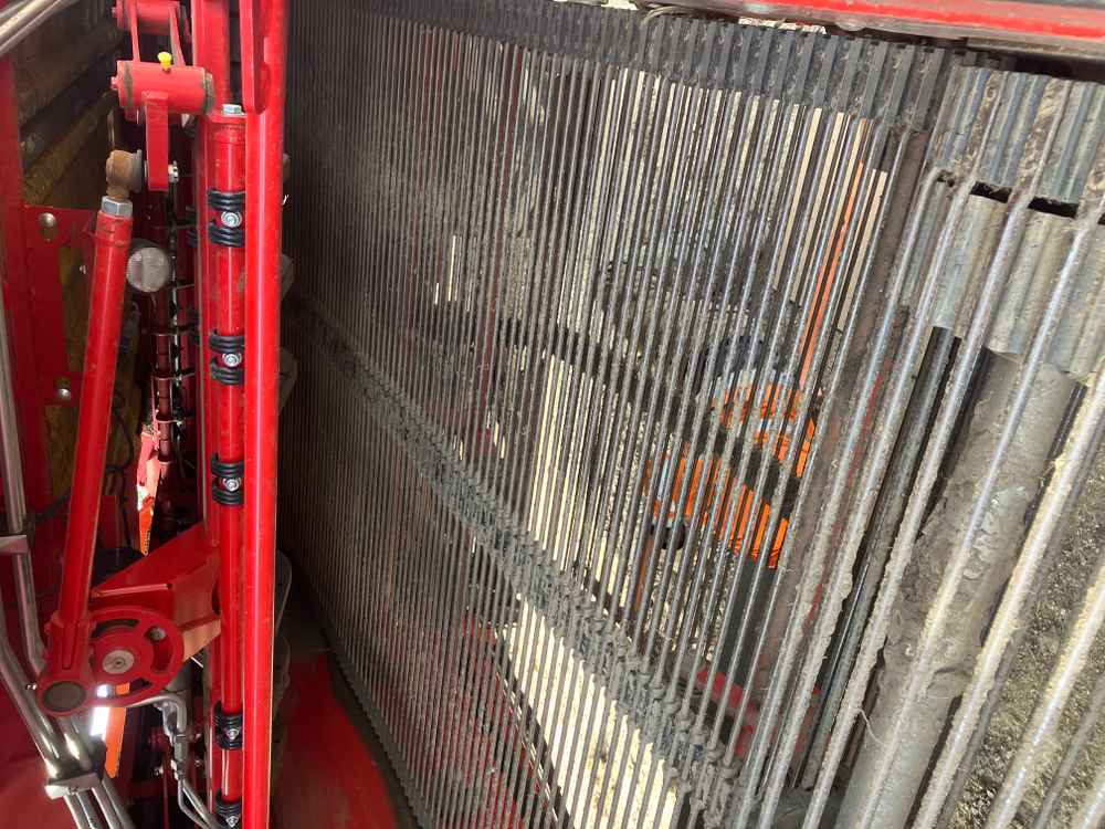 GRIMME Varitron 270 PL TT, 2 Row, Self-Propelled potato Harvester - detail