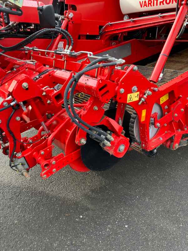 GRIMME Grimme Varitron 220 Platinum TT, Self-Propelled Potato Harvester - detail