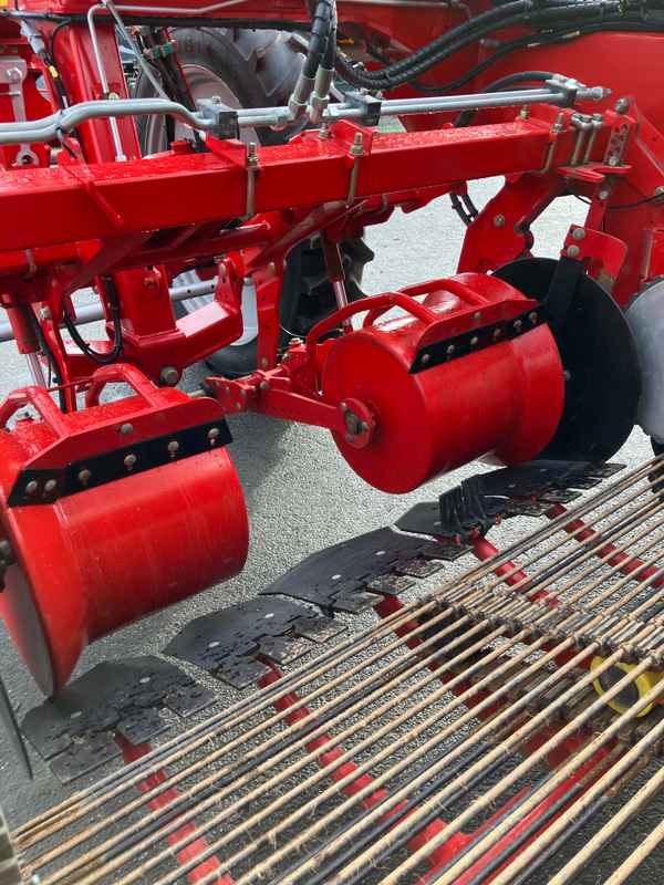 GRIMME Grimme Varitron 220 Platinum TT, Self-Propelled Potato Harvester - detail