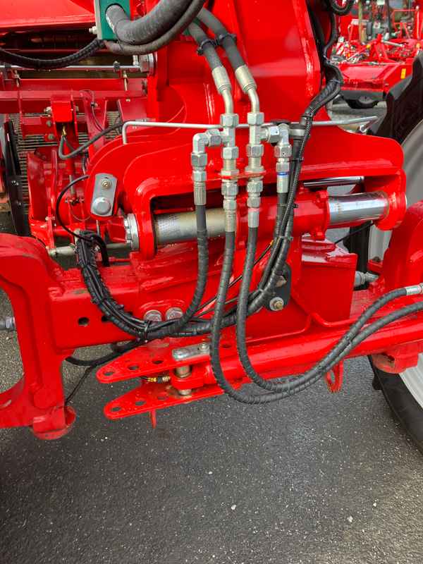 GRIMME Grimme Varitron 220 Platinum TT, Self-Propelled Potato Harvester - detail