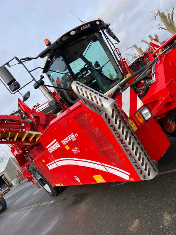 GRIMME Grimme Varitron 220 Platinum TT, Self-Propelled Potato Harvester - detail