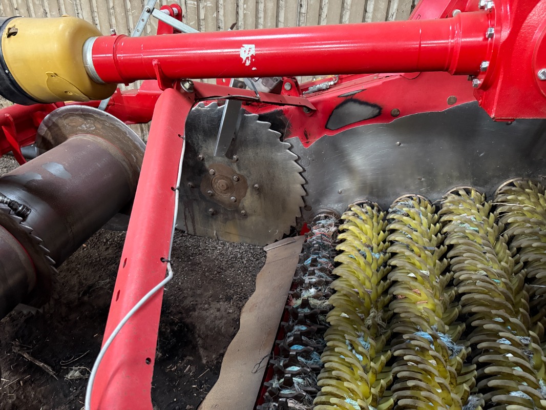 GRIMME CS 170 RotaPower - back