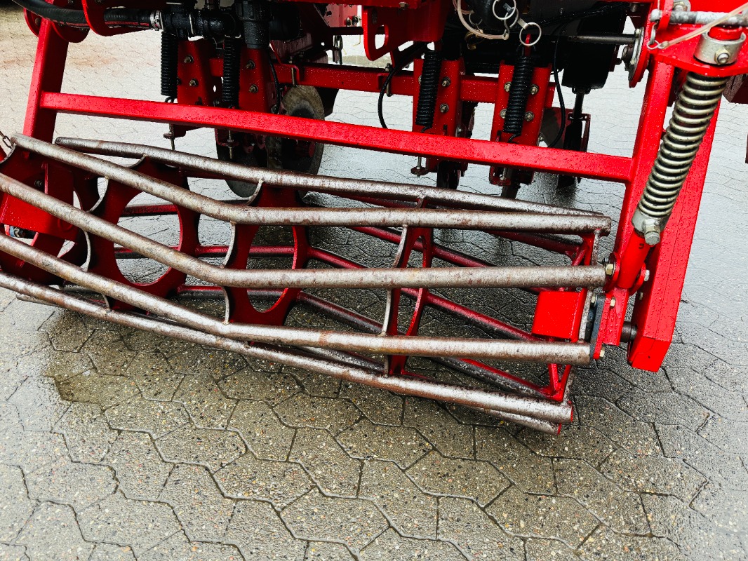 GRIMME FA-200 TS-420 - detail