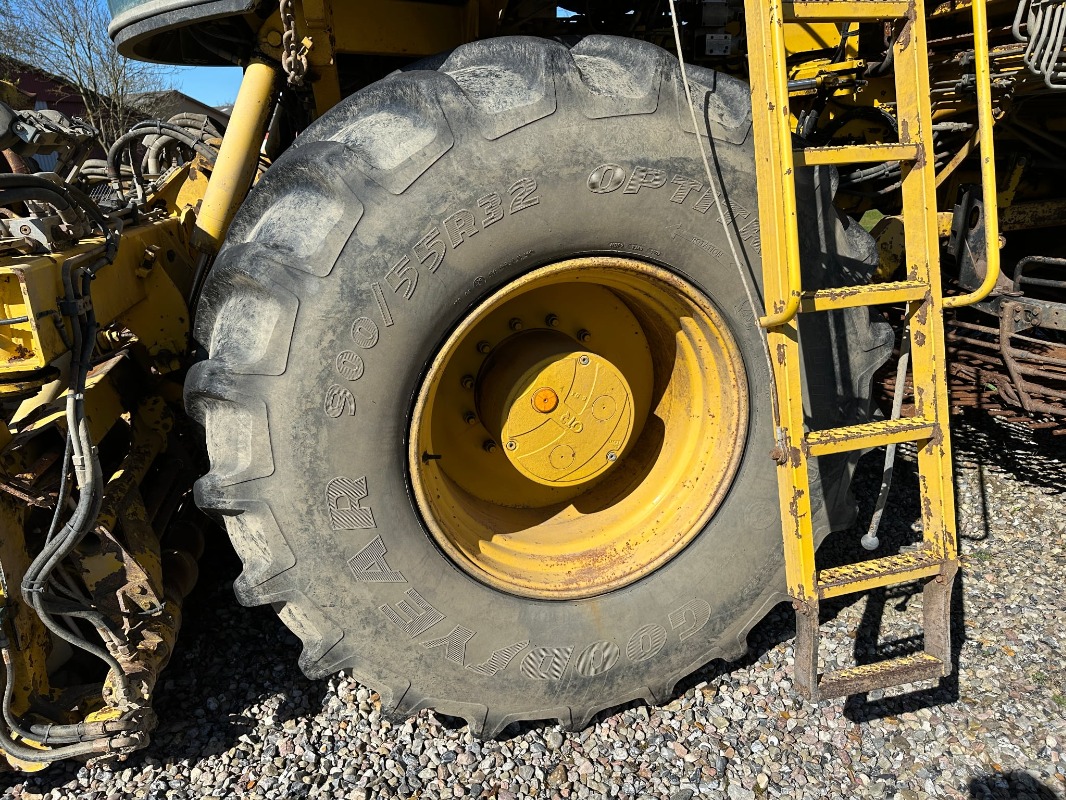 Ropa Euro Tiger - machinePlate