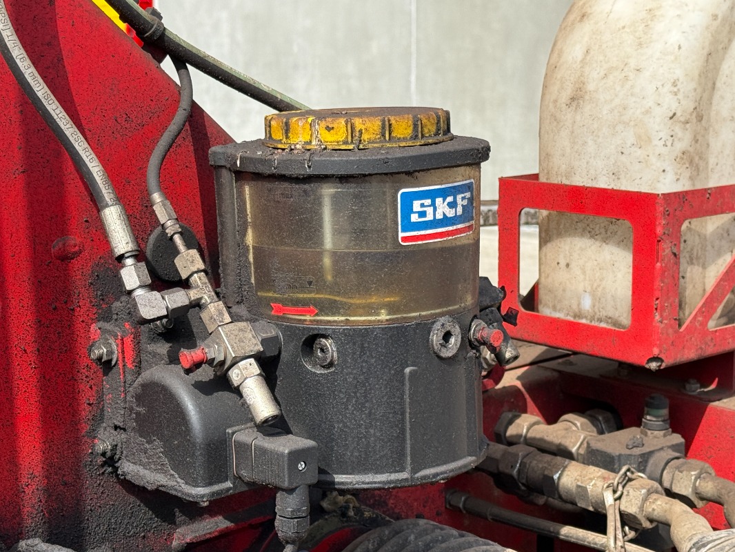 GRIMME EVO 280 ClodSep - machinePlate