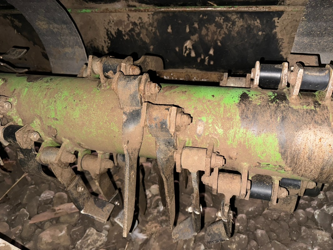 AVR Rafale Butterfly - machinePlate