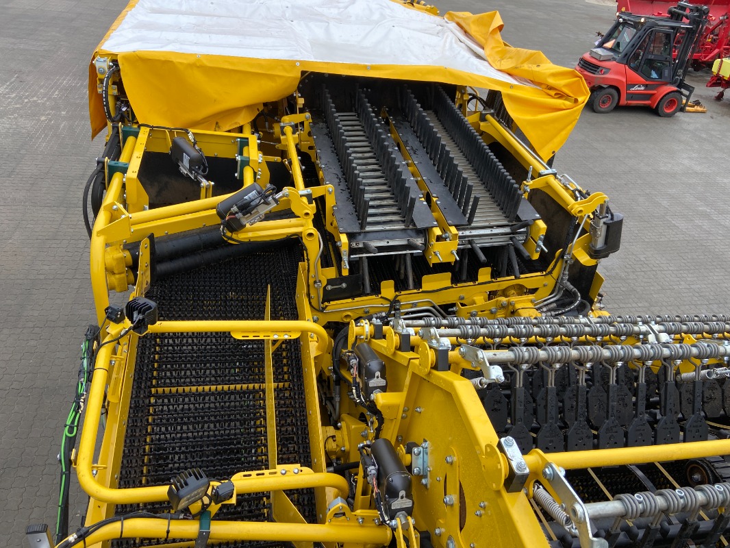 Ropa Keiler II WD Silver Edition - detail