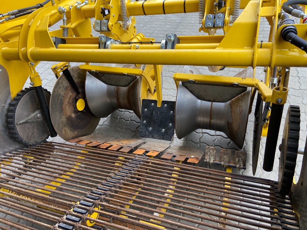 Ropa Keiler II WD Silver Edition - right