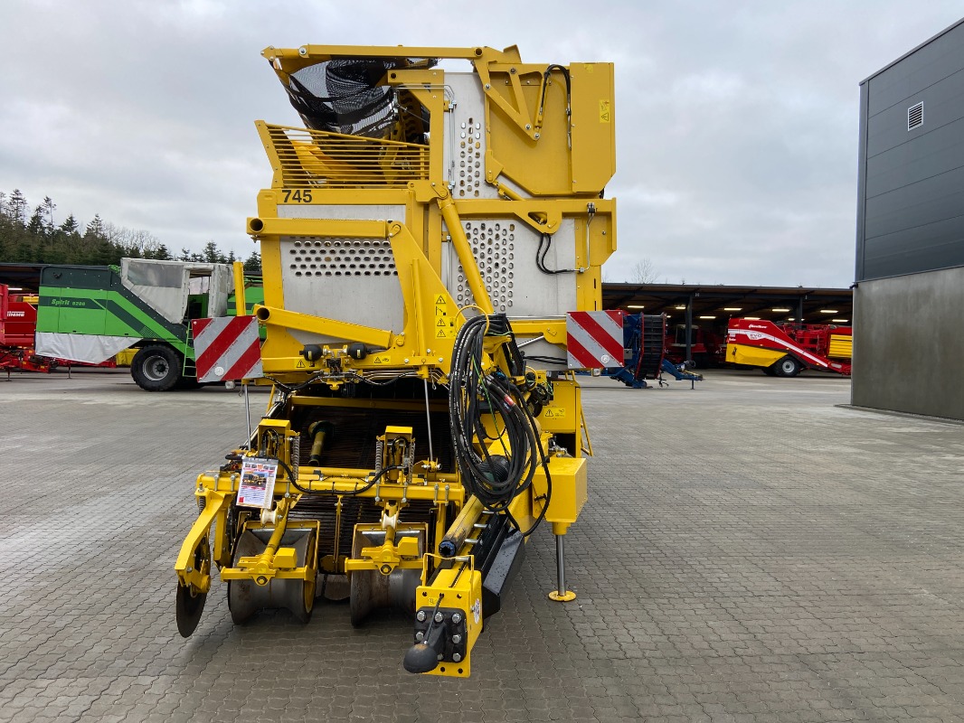 Ropa Keiler II WD Silver Edition - front