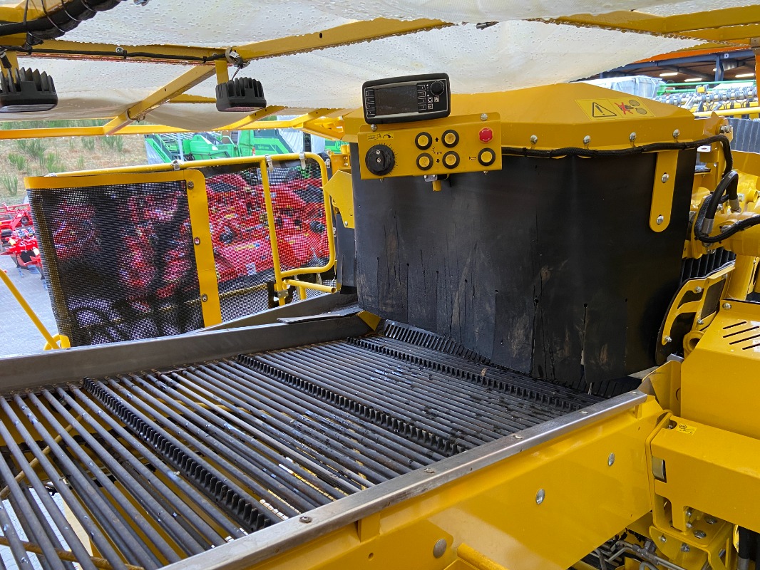 Ropa Keiler II WD Silver Edition - detail