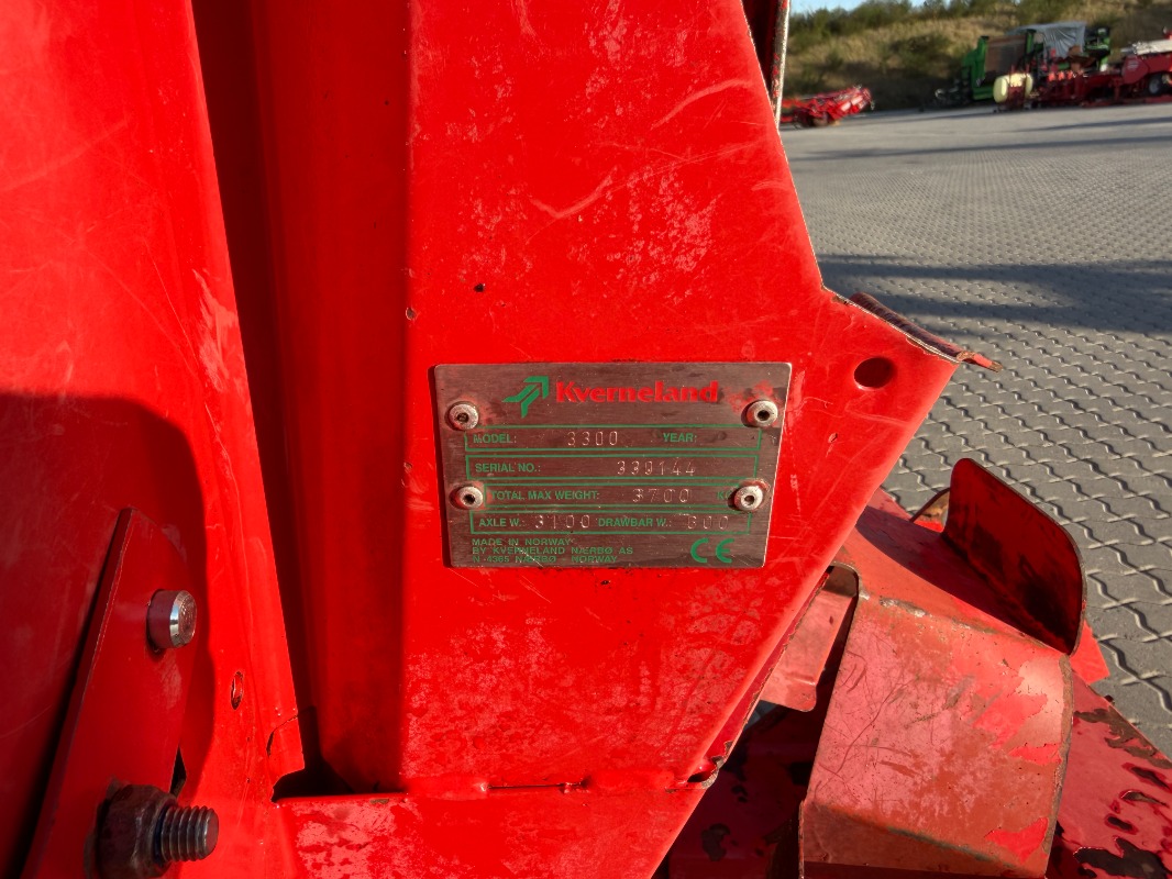 Kverneland UN-3300 - detail
